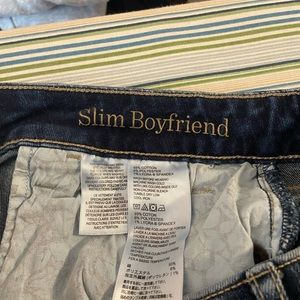 Tommy Bahama slim boyfriend jeans